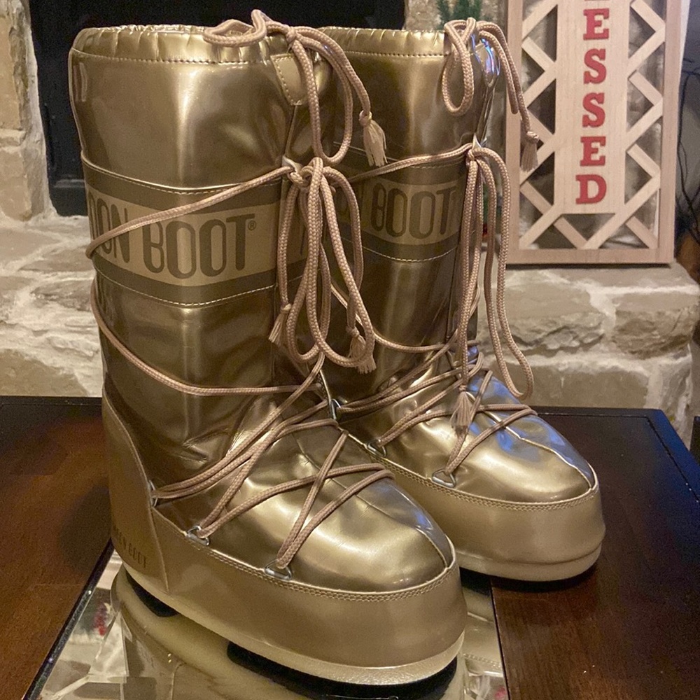 Gold Moon Boot